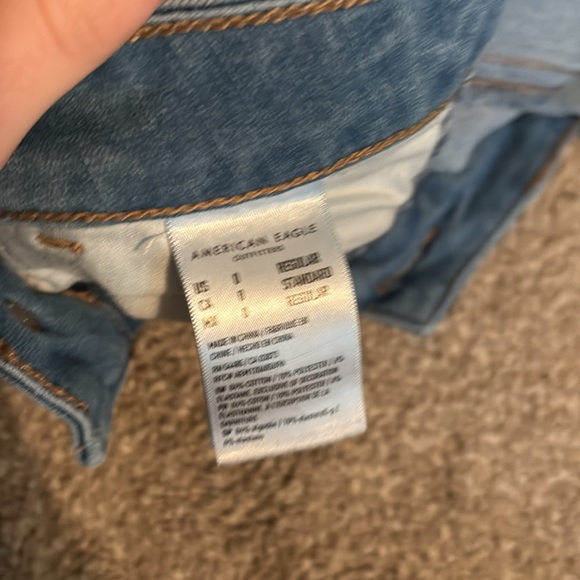 BUNDLE OF AMERICAN EAGLE SKINNY JEANS - Picture 5 of 6